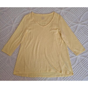 Chico's 1 Women's Medium Yellow Ultimate Tee V-Neck‎ Slub Knit Cotton Modal
